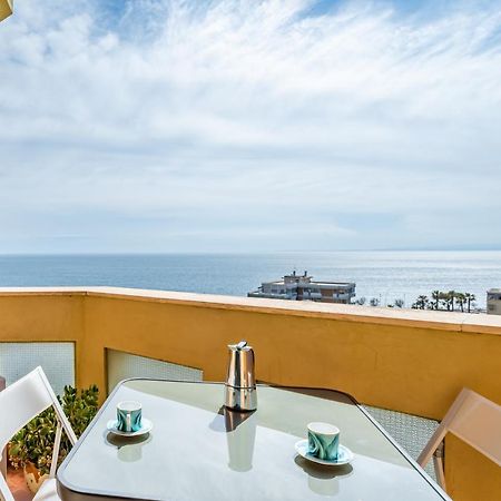 Catania Seaview Apartment With Balcony Экстерьер фото