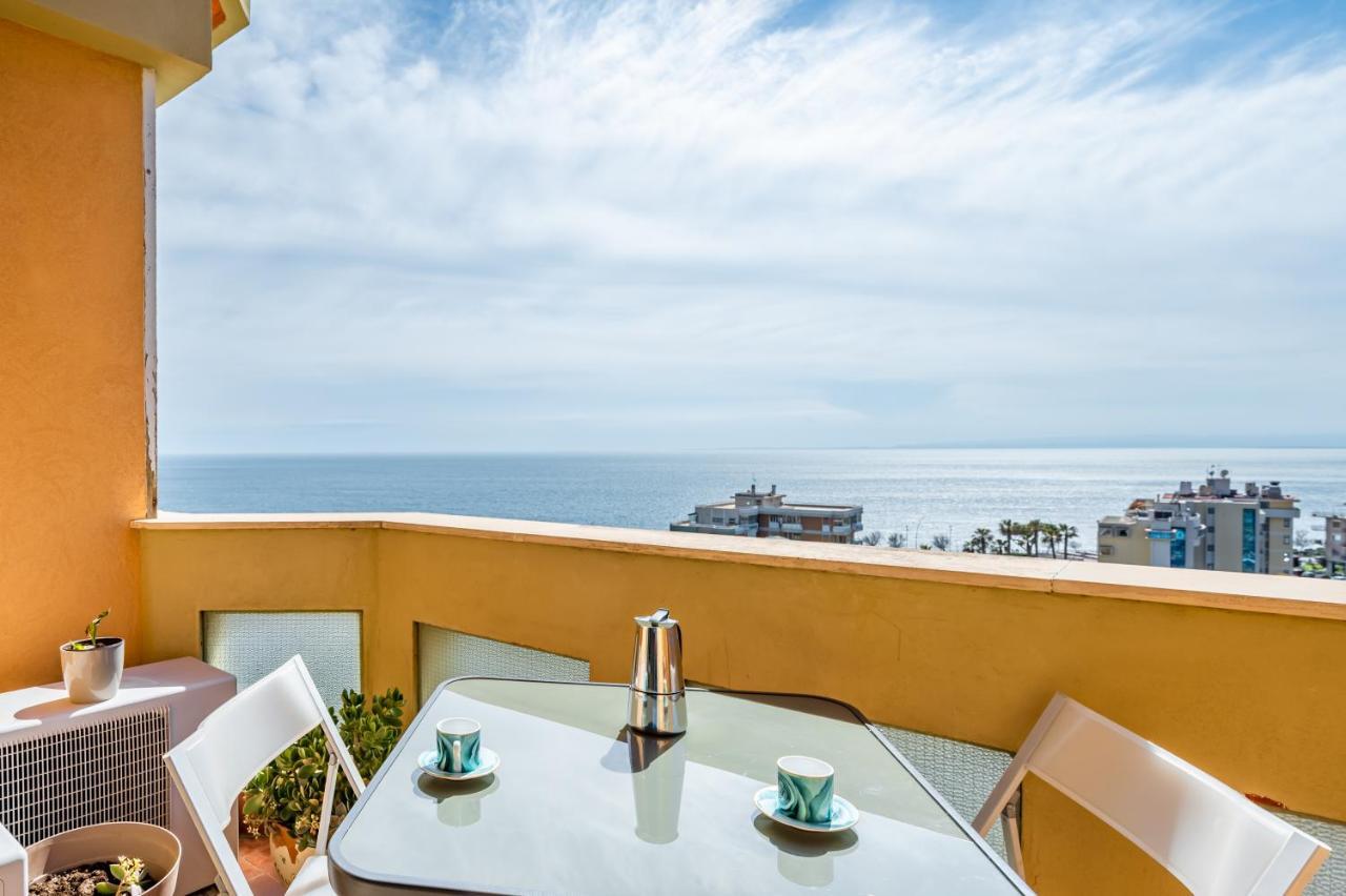Catania Seaview Apartment With Balcony Экстерьер фото