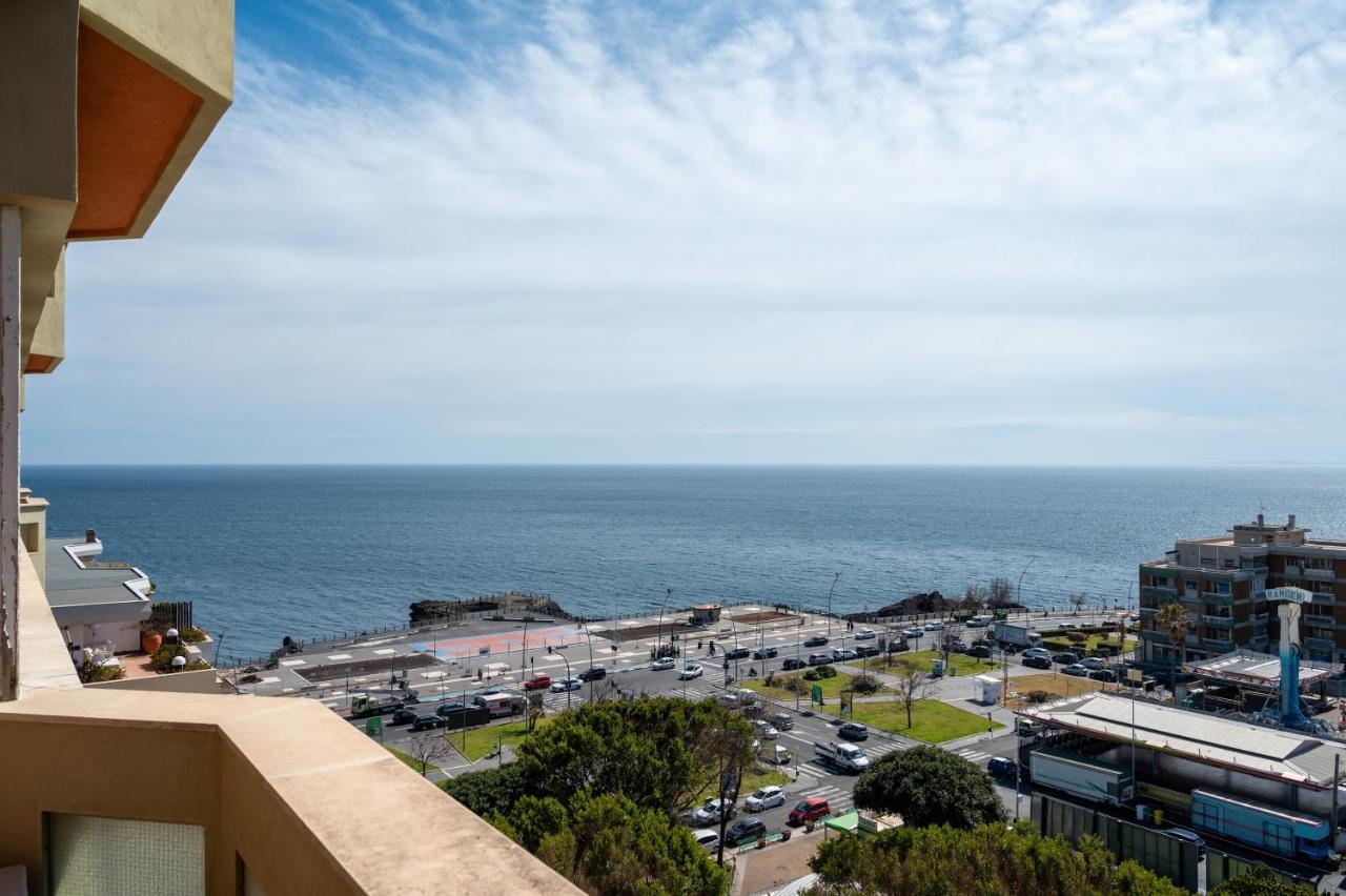 Catania Seaview Apartment With Balcony Экстерьер фото